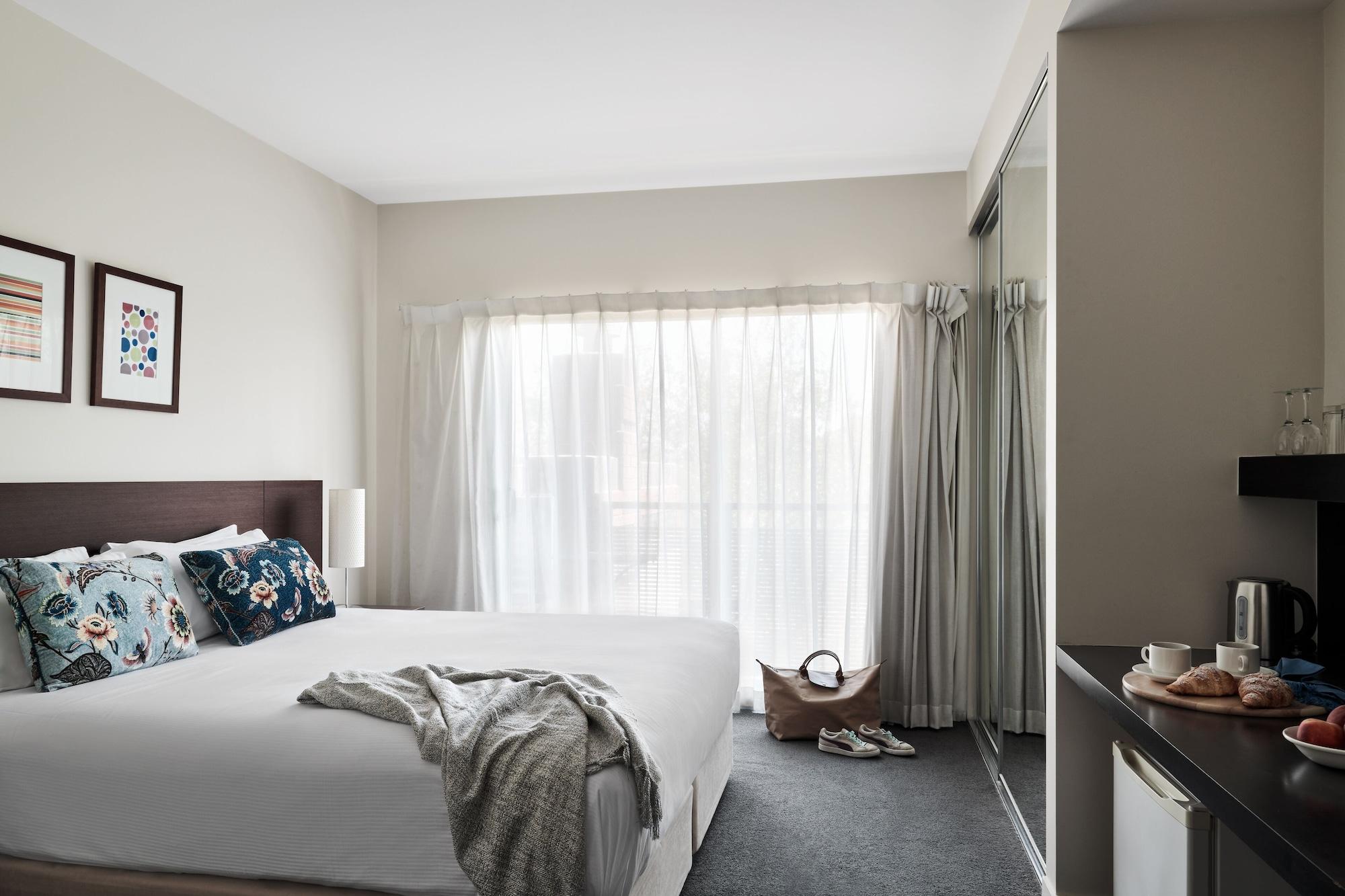 Punthill Essendon Aparthotel Melbourne Exteriör bild