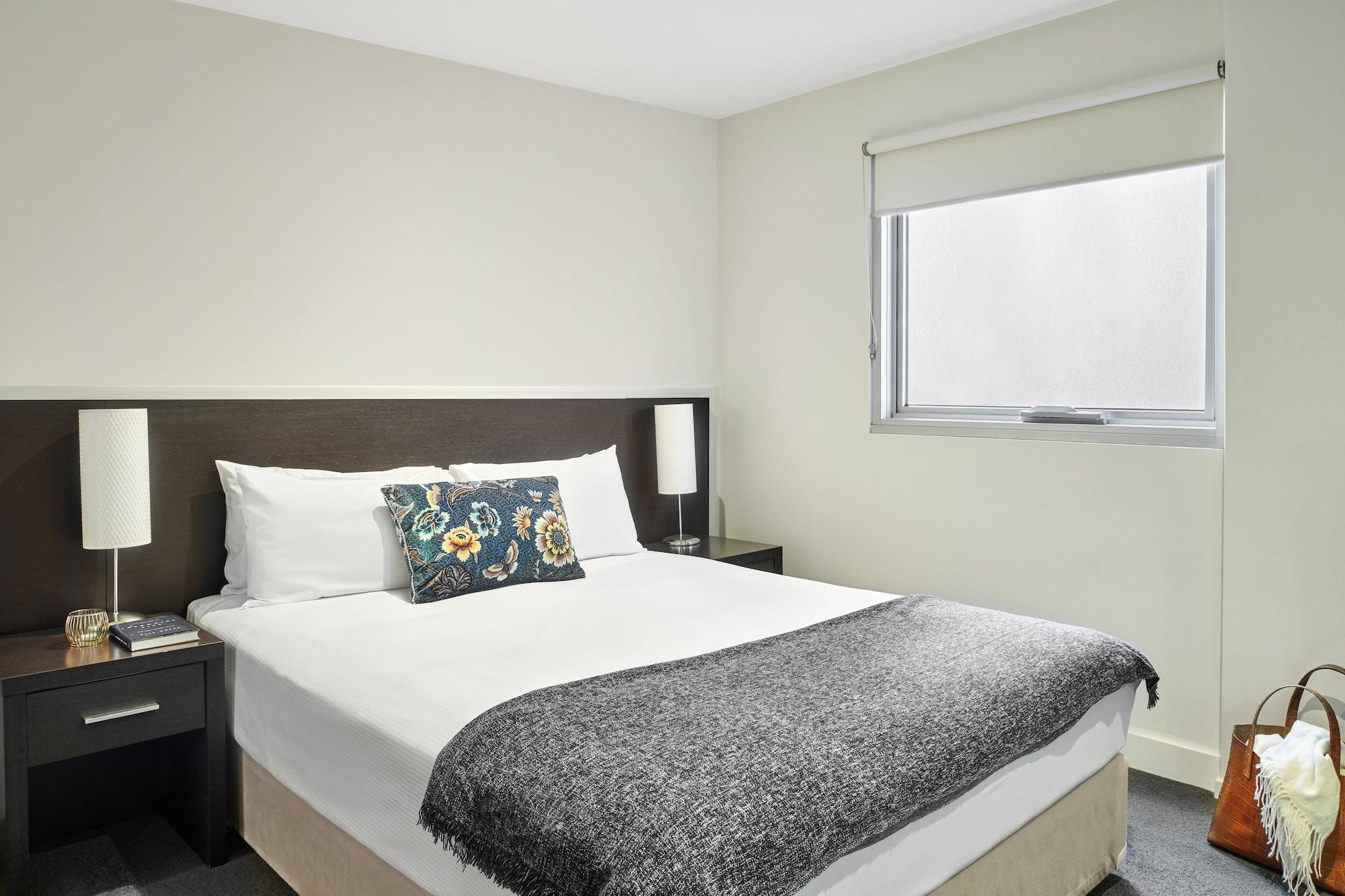 Punthill Essendon Aparthotel Melbourne Exteriör bild